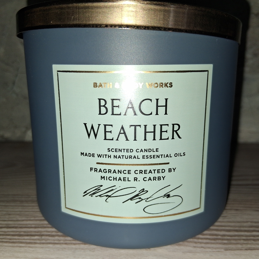 Bath & Body Works BEACH WEATHER Michael R. Carey 3-Wick Candle. 14.5oz. NEW!